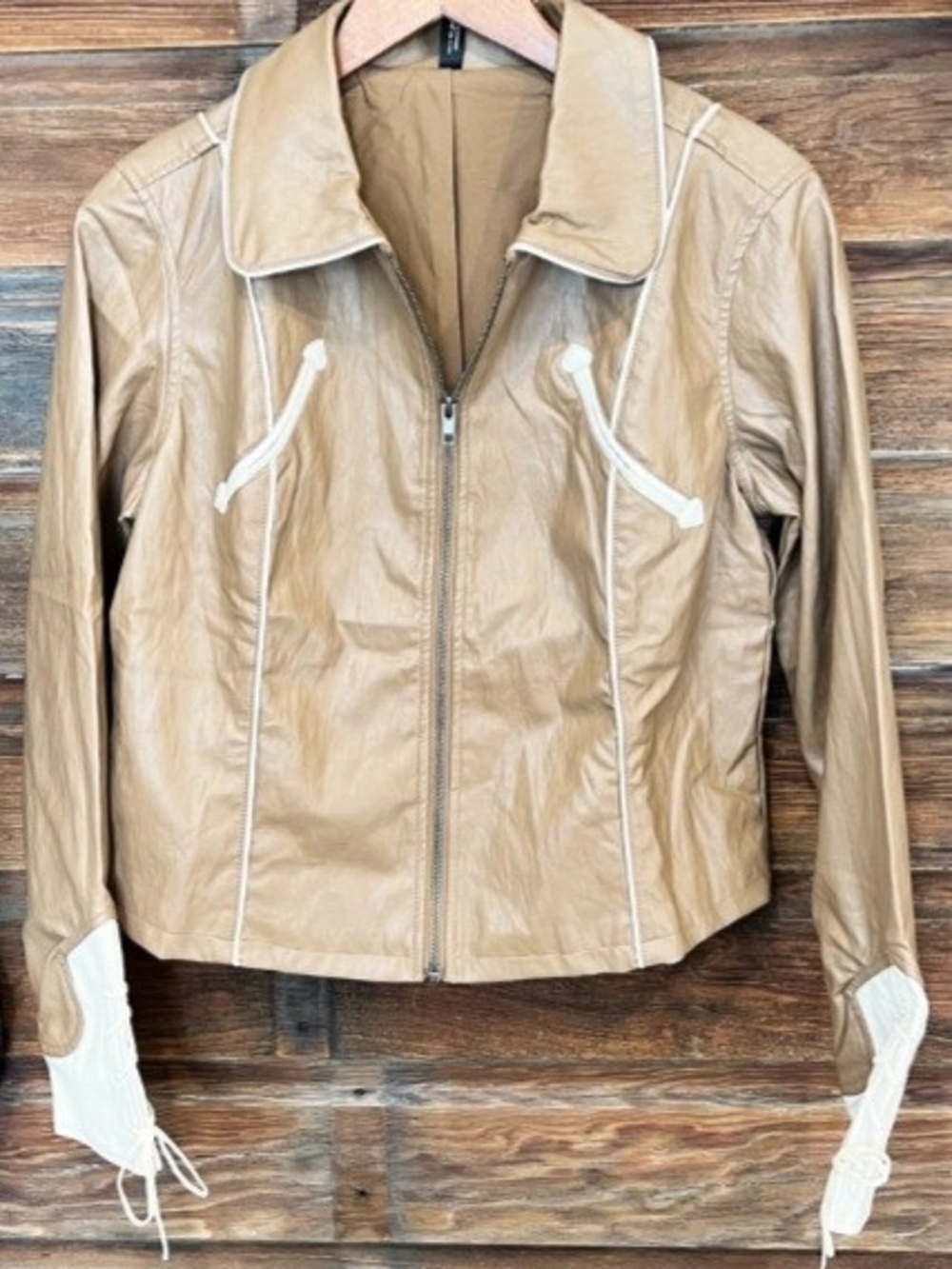 NWT 2Fly "Rodeo Queen" Jacket Tan w/Cream Trim, Retro Smiley Pockets & Cuff, 3X